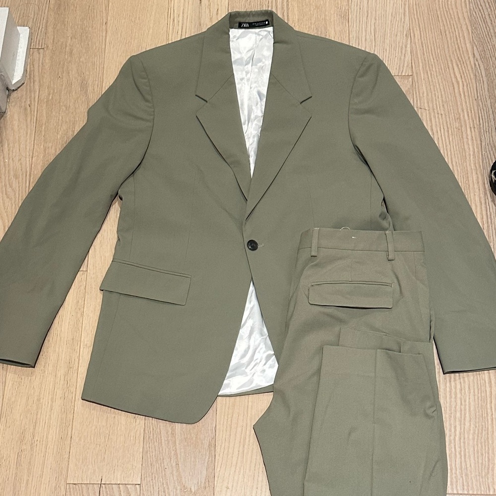 Zara Green Slim Fit Suit